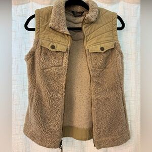 Royal Robbins Sherpa Vest
